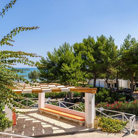 Crovatico Club Vacanze Вьесте Экстерьер фото