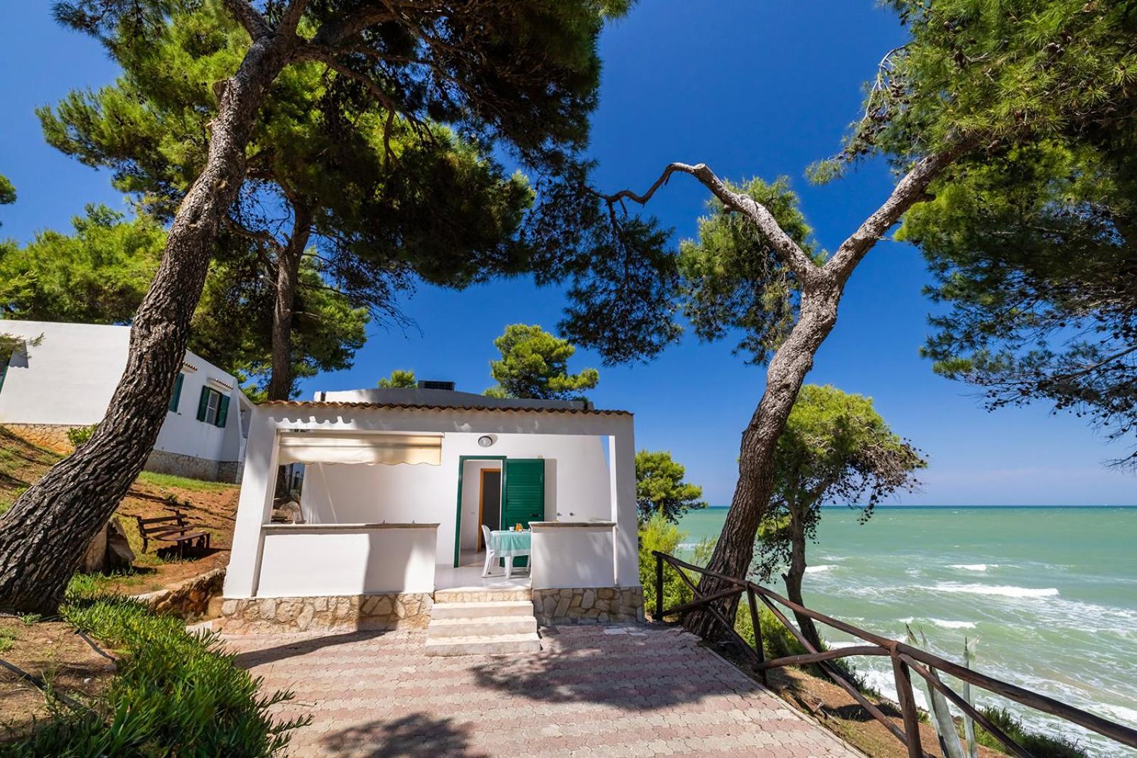Crovatico Club Vacanze Вьесте Экстерьер фото