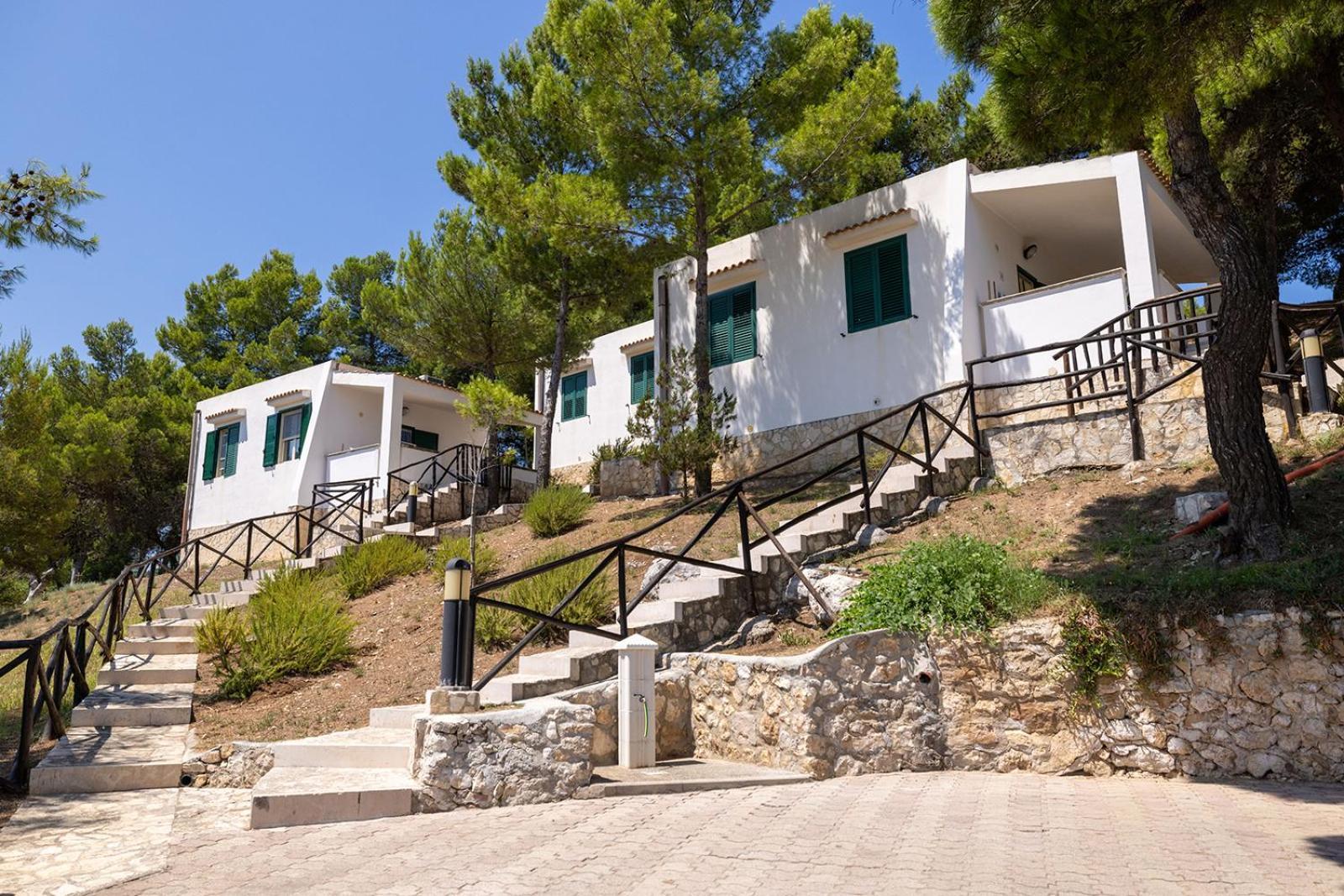 Crovatico Club Vacanze Вьесте Экстерьер фото
